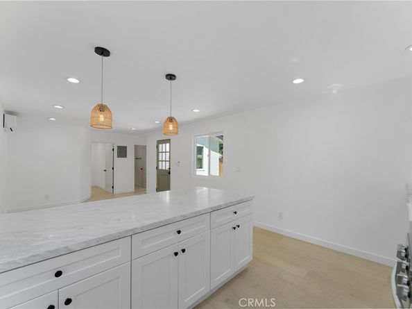 2740 S Sycamore Avenue, Los Angeles CA 90016