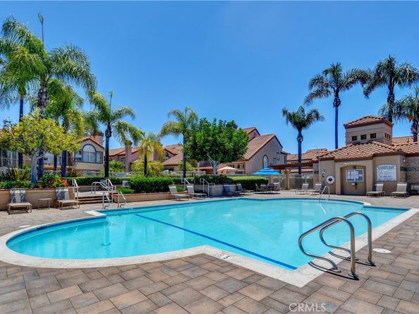 17 Via Athena, Aliso Viejo CA 92656