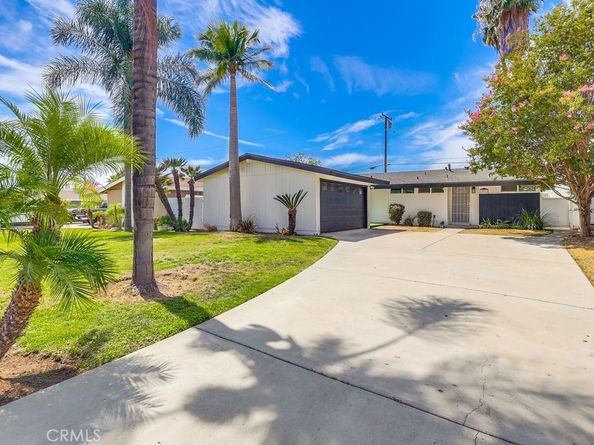 10931 Groveside Avenue, Whittier CA 90603