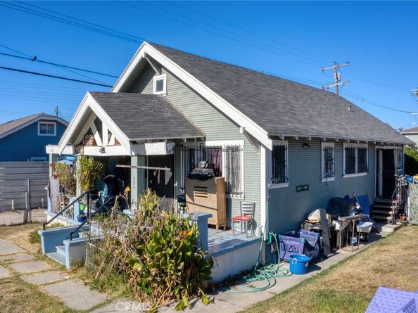 947 81, Los Angeles CA 90044