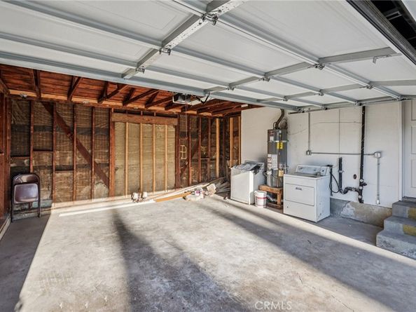 732 E Charron Place, Compton CA 90220