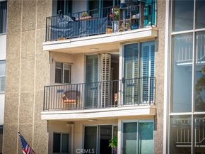 2772 2A E 2nd Street A2, Long Beach CA 90803