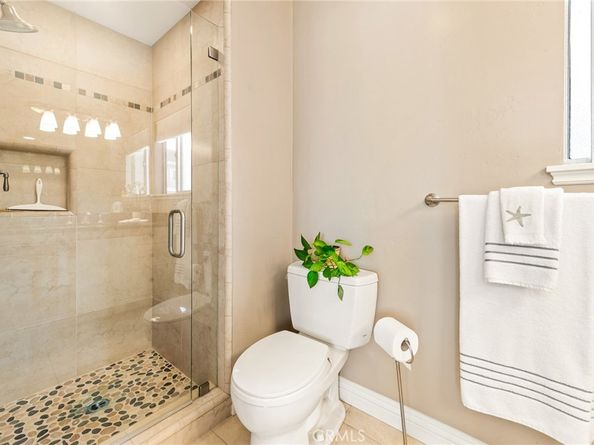 2772 2A E 2nd Street A2, Long Beach CA 90803