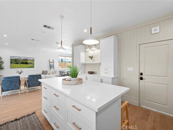 16233 Orizaba Avenue, Paramount CA 90723