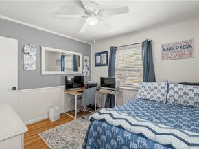 5930 Harvey Way, Lakewood CA 90713
