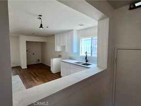 9240 Hooper Avenue, Los Angeles CA 90002