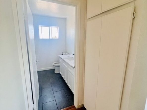 9240 Hooper Avenue, Los Angeles CA 90002