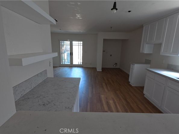 9240 Hooper Avenue, Los Angeles CA 90002