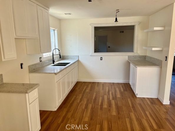 9240 Hooper Avenue, Los Angeles CA 90002