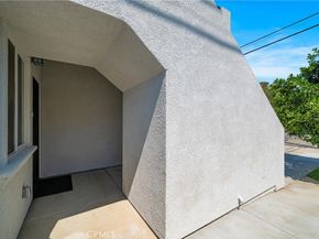 4506 Hedda Street, Lakewood CA 90712