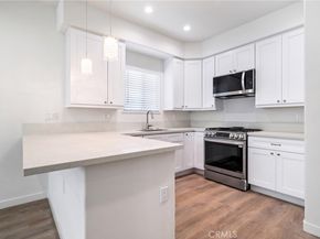 4506 Hedda Street, Lakewood CA 90712