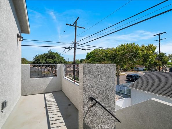 4506 Hedda Street, Lakewood CA 90712