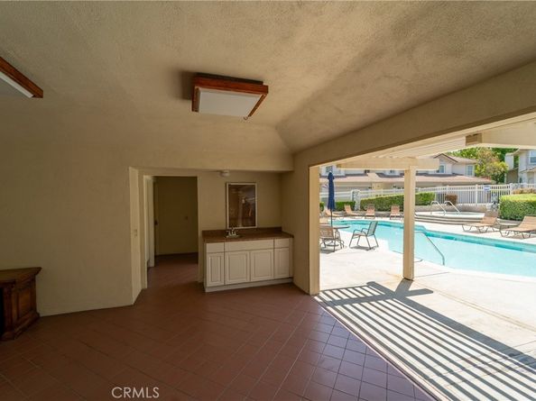 5847 E Rocking Horse Way 25, Orange CA 92869