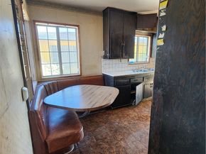 1200 S Castlegate Avenue, Compton CA 90221
