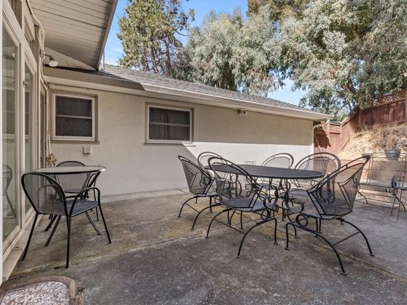22678 Zaballos Court, Hayward CA 94541