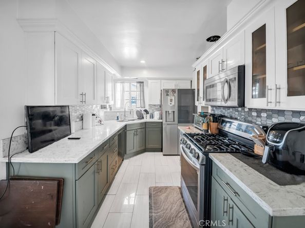 6820 Beechley Avenue, Long Beach CA 90805