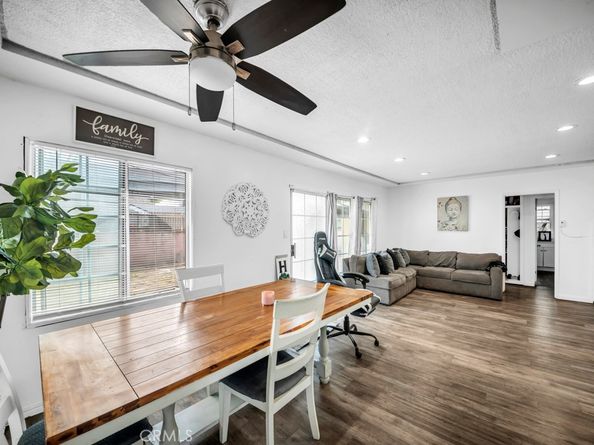 6820 Beechley Avenue, Long Beach CA 90805