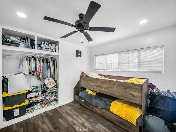 6820 Beechley Avenue, Long Beach CA 90805