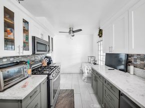 6820 Beechley Avenue, Long Beach CA 90805