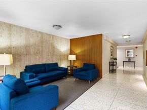 395 S Oakland Avenue 101, Pasadena CA 91101