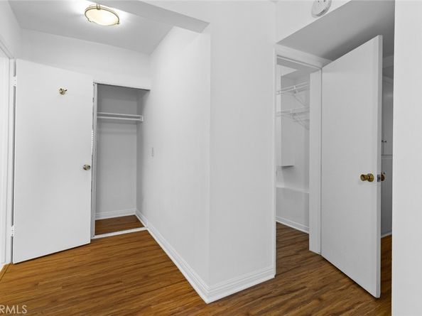 395 S Oakland Avenue 101, Pasadena CA 91101