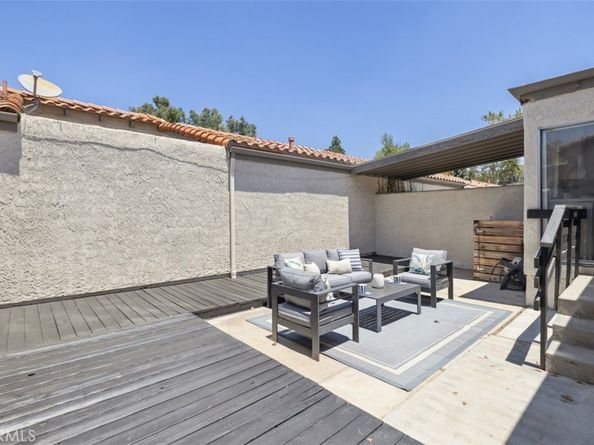 19519 Rinaldi Street 57, Porter Ranch CA 91326