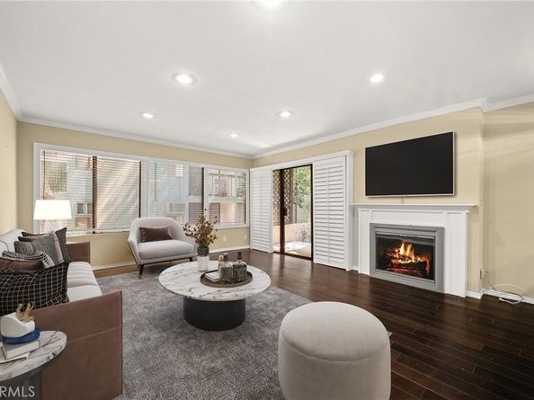 950 N Kings Road 160, West Hollywood CA 90069