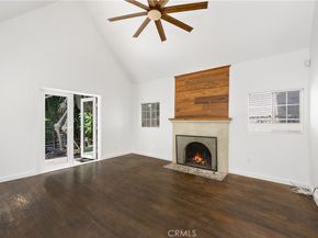 1944 Chariton Street, Los Angeles CA 90034