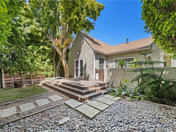 1944 Chariton Street, Los Angeles CA 90034