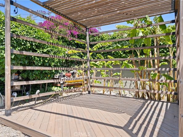 1944 Chariton Street, Los Angeles CA 90034