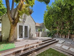 1944 Chariton Street, Los Angeles CA 90034