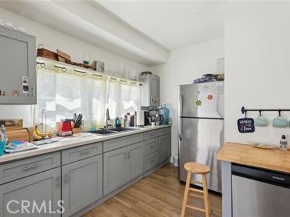 426 Ivy Street, Glendale CA 91204