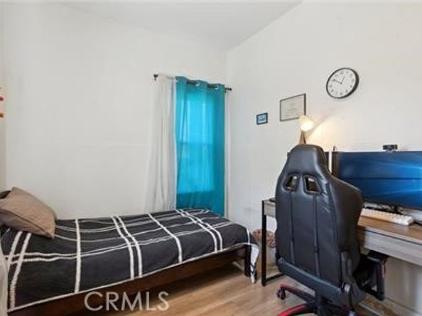 426 Ivy Street, Glendale CA 91204