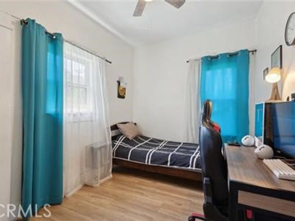 426 Ivy Street, Glendale CA 91204