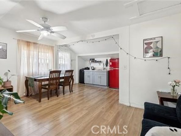 426 Ivy Street, Glendale CA 91204