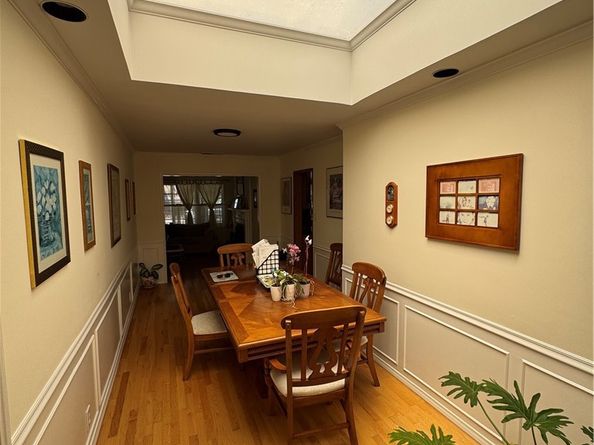 6552 Aqueduct Avenue, Van Nuys CA 91406