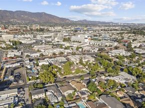 325 N Glenwood Place, Burbank CA 91506