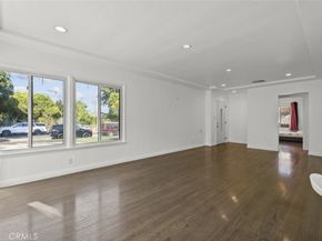 325 N Glenwood Place, Burbank CA 91506