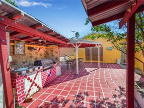 5245 Strohm Avenue, North Hollywood CA 91601