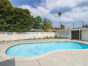 12715 Hart St, North Hollywood CA 91605