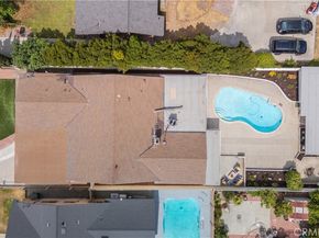 12715 Hart St, North Hollywood CA 91605