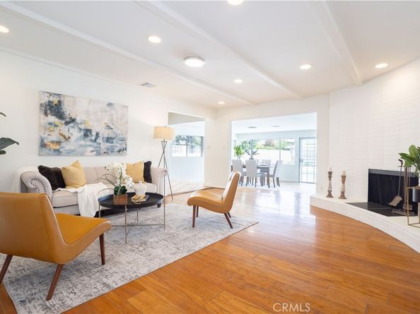 12715 Hart St, North Hollywood CA 91605