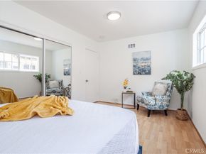 12715 Hart St, North Hollywood CA 91605