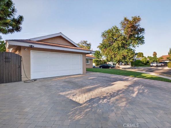 16751 Londelius, Northridge CA 91343