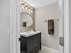 16751 Londelius, Northridge CA 91343
