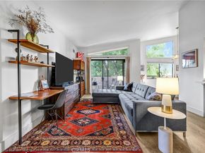 5805 Whitsett Avenue 201, Valley Village CA 91607
