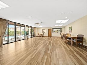 4454 Ventura Canyon Road 304, Sherman Oaks CA 91423