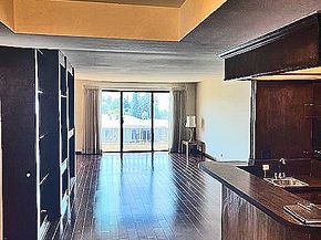 4454 Ventura Canyon Road 304, Sherman Oaks CA 91423