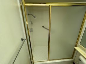 4454 Ventura Canyon Road 304, Sherman Oaks CA 91423