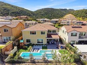 24401 W Clear Creek, West Hills CA 91304